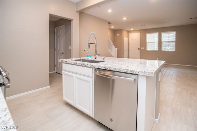 9 Alamere Falls Drive, Las Vegas, NV 89138