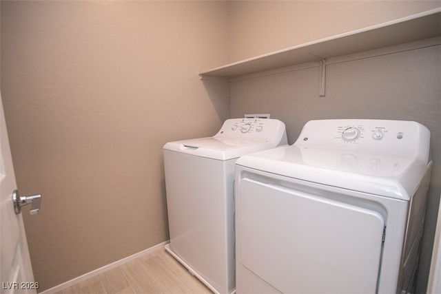 9 Alamere Falls Drive, Las Vegas, NV 89138