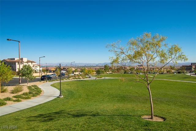 9 Alamere Falls Drive, Las Vegas, NV 89138