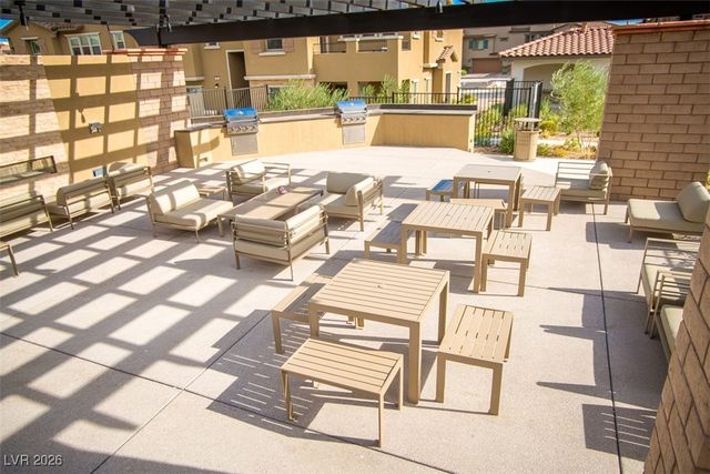 9 Alamere Falls Drive, Las Vegas, NV 89138