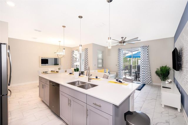 8947 CABOT CLIFFS DRIVE, Davenport, FL 33896