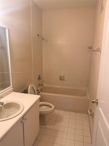 2460 SE 16th Ter 103, Homestead, FL 33035