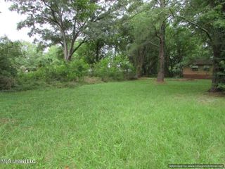 338 S Monroe Street, Canton, MS 39046
