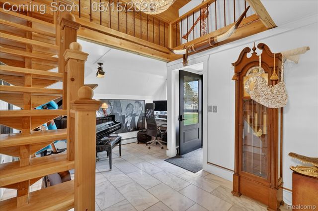 12078 Mantawauka Drive, Fenton Charter Township, MI 48430