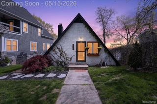 12078 Mantawauka Drive, Fenton Charter Township, MI 48430