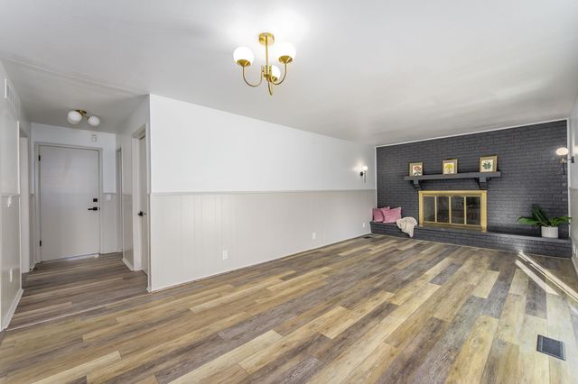 12105 W Beaumont Ave, Wichita, KS 67235