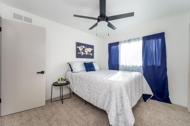 12105 W Beaumont Ave, Wichita, KS 67235