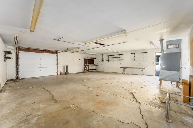 12105 W Beaumont Ave, Wichita, KS 67235