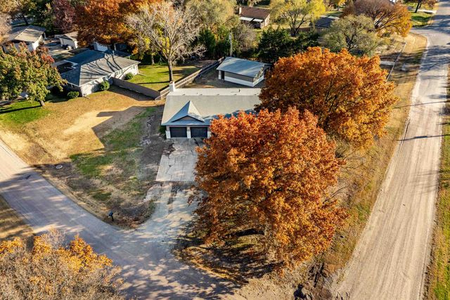 12105 W Beaumont Ave, Wichita, KS 67235