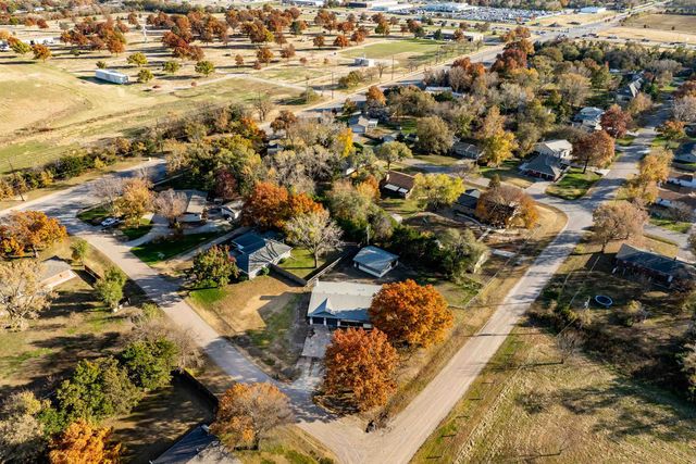 12105 W Beaumont Ave, Wichita, KS 67235