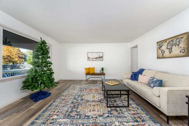 12105 W Beaumont Ave, Wichita, KS 67235