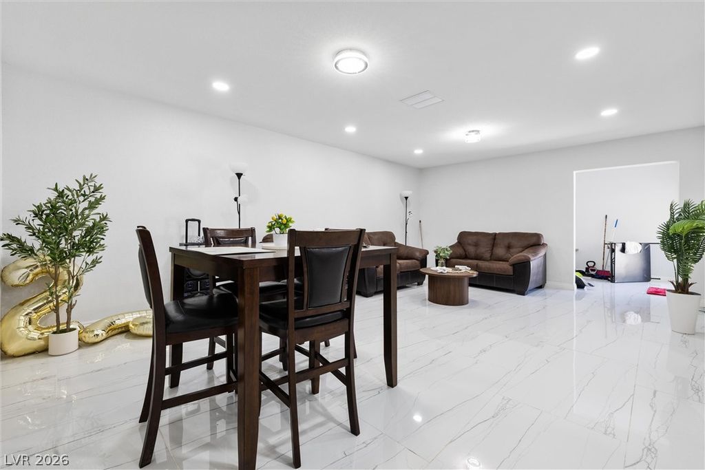 3361 Horizon Street, Las Vegas, NV 89121 — photo 4