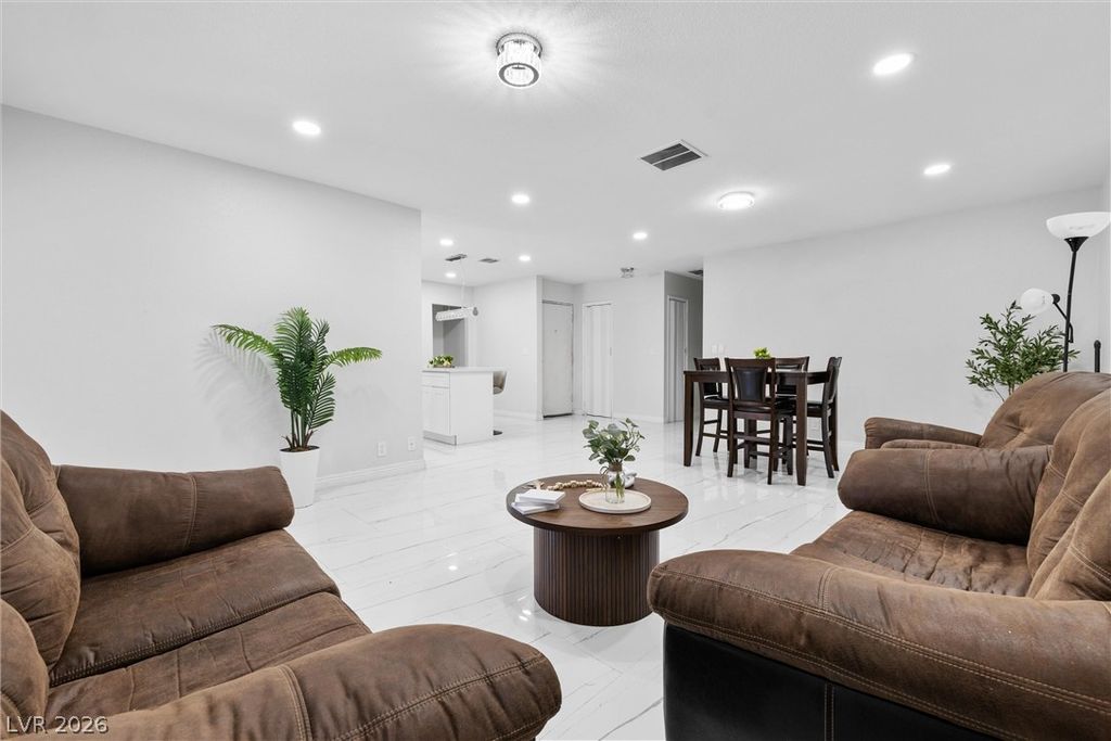 3361 Horizon Street, Las Vegas, NV 89121 — photo 5