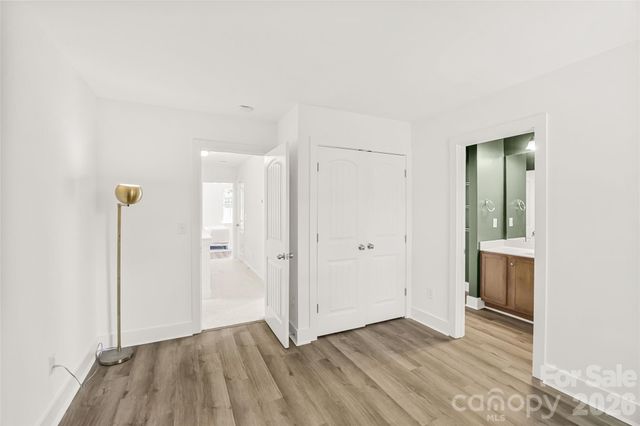 2409 Lola Avenue, Charlotte, NC 28205