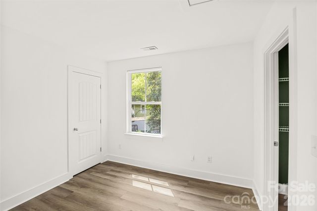 2409 Lola Avenue, Charlotte, NC 28205