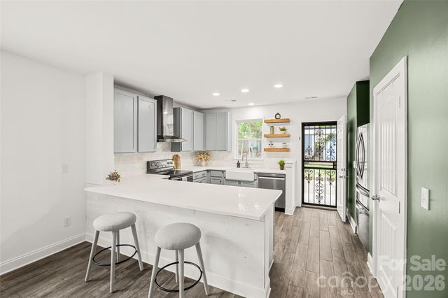 2409 Lola Avenue, Charlotte, NC 28205