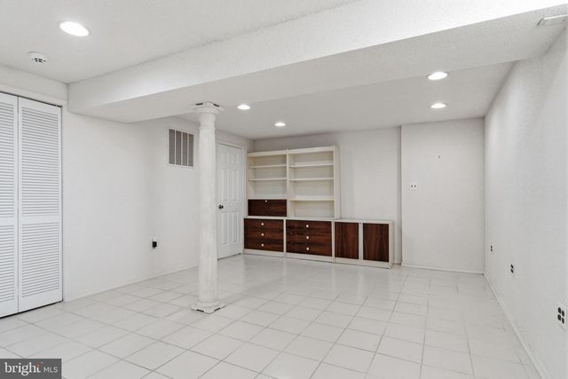 709 SOCIETY HILL BLVD., Cherry Hill, NJ 08003