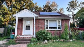 1 SIMPSON LANE, Carneys Point, NJ 08069