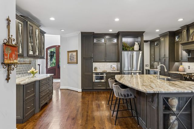 1769 Forsyth Park Dr, Brentwood, TN 37027
