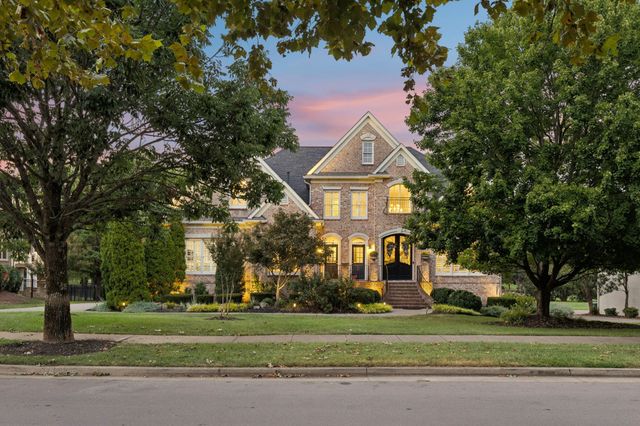 1769 Forsyth Park Dr, Brentwood, TN 37027