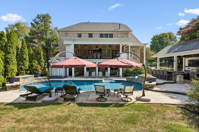 1769 Forsyth Park Dr, Brentwood, TN 37027