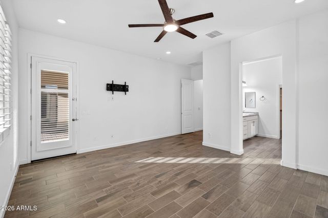 4922 S LEISURE Way, Gilbert, AZ 85298