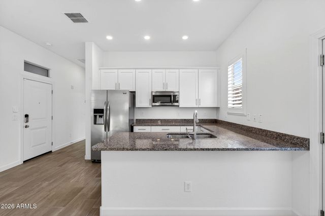 4922 S LEISURE Way, Gilbert, AZ 85298