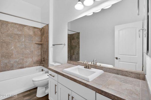 4922 S LEISURE Way, Gilbert, AZ 85298