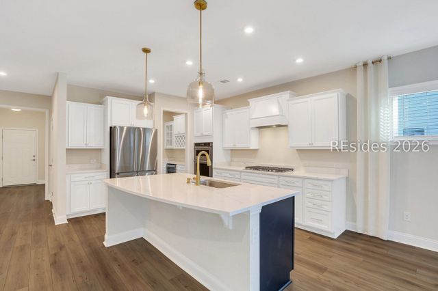 653 Danner Dr, Okatie, SC 29909