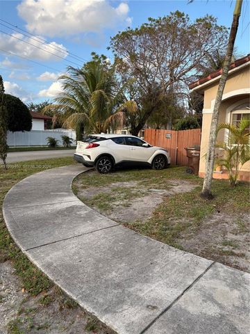6993 W 5th Ct 6993, Hialeah, FL 33014