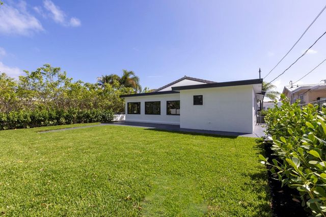 1681 NE 39th Street, Pompano Beach, FL 33064