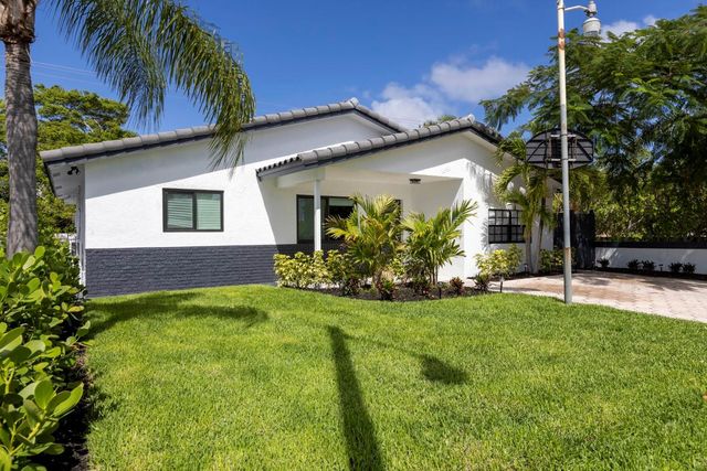 1681 NE 39th Street, Pompano Beach, FL 33064