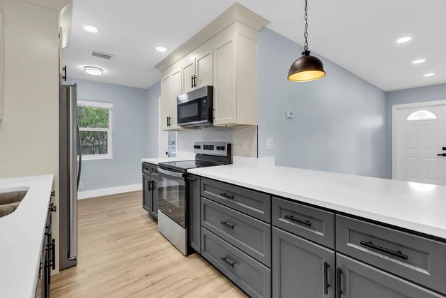 1681 NE 39th Street, Pompano Beach, FL 33064