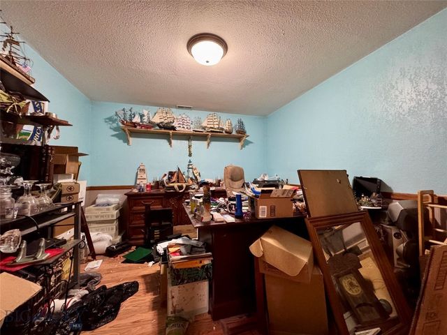 511 Garnier Ave, Livingston, MT 59047