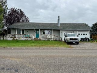 511 Garnier Ave, Livingston, MT 59047