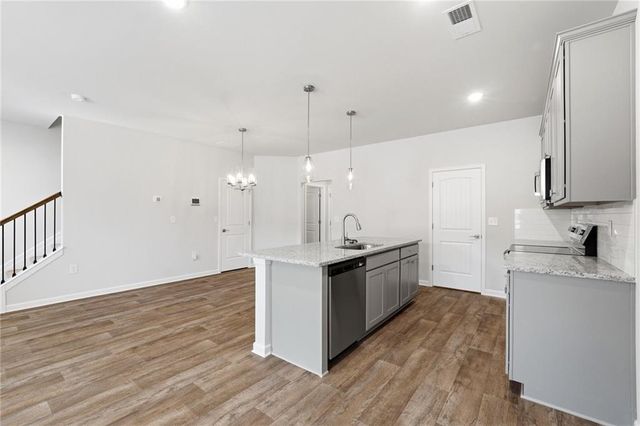 3639 PARKWAY JAMES Drive, Snellville, GA 30039