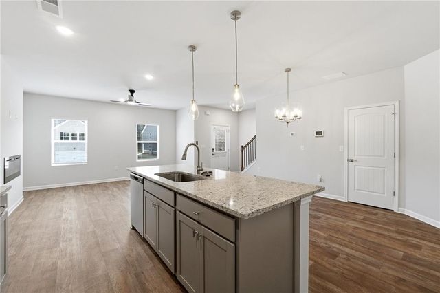 3639 PARKWAY JAMES Drive, Snellville, GA 30039