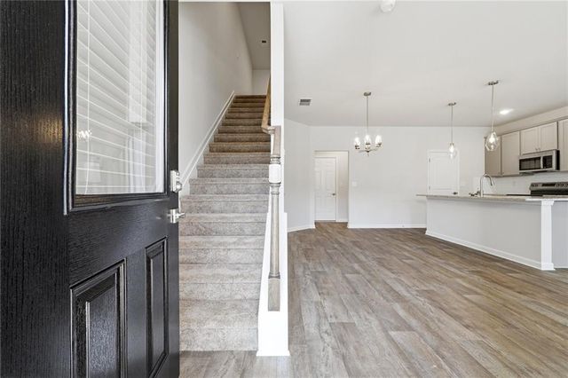 3639 PARKWAY JAMES Drive, Snellville, GA 30039