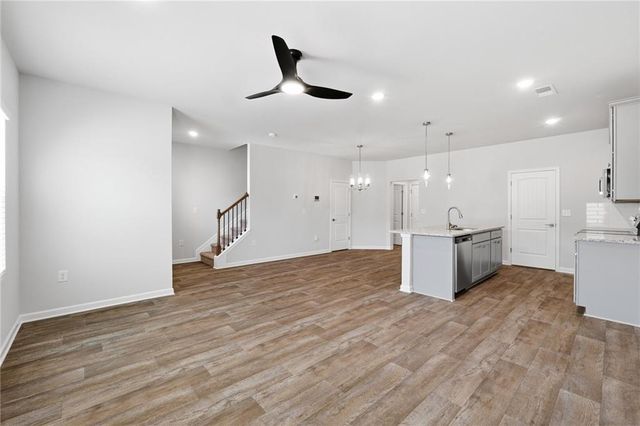 3639 PARKWAY JAMES Drive, Snellville, GA 30039