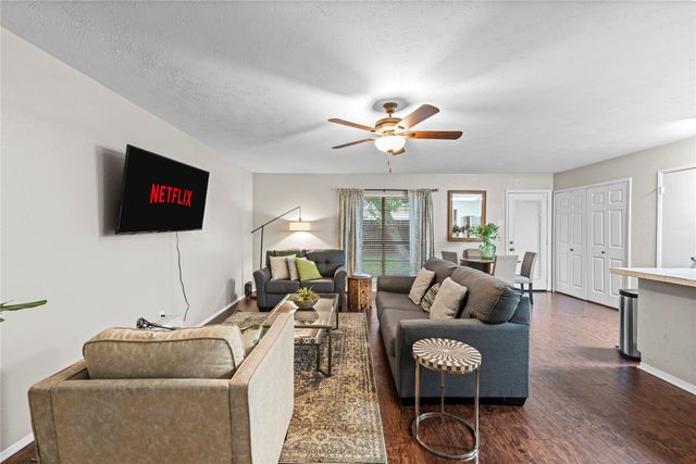 5016 Griffin, The Colony, TX 75056