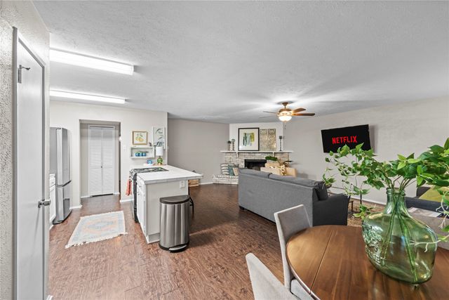 5016 Griffin, The Colony, TX 75056