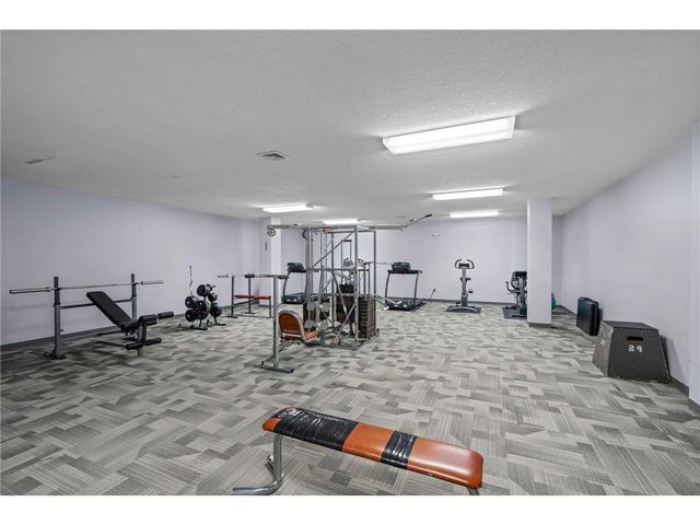 311 Pleasant Avenue 301, Saint Paul, MN 55102