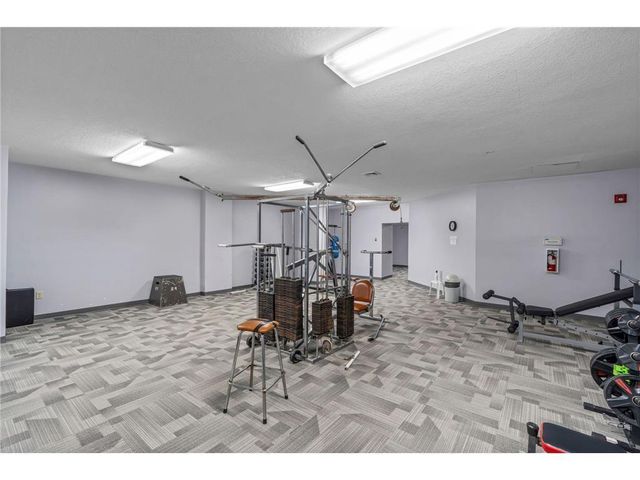 311 Pleasant Avenue 301, Saint Paul, MN 55102