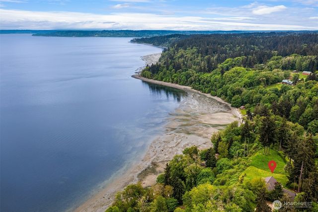 16532 87th Avenue SW, Vashon, WA 98070