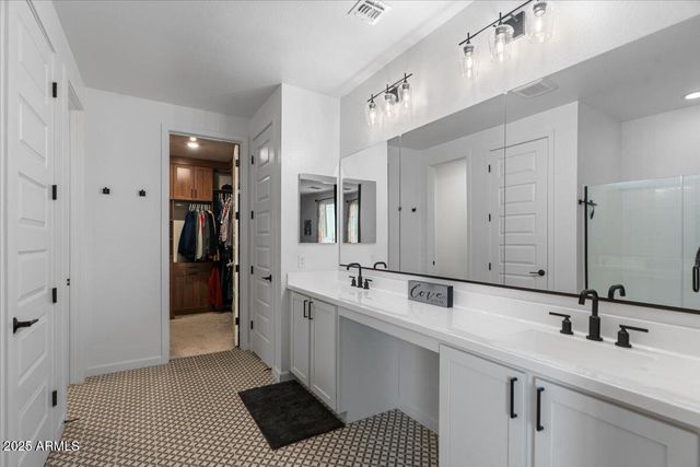 9740 E SEISMIC Avenue, Mesa, AZ 85212