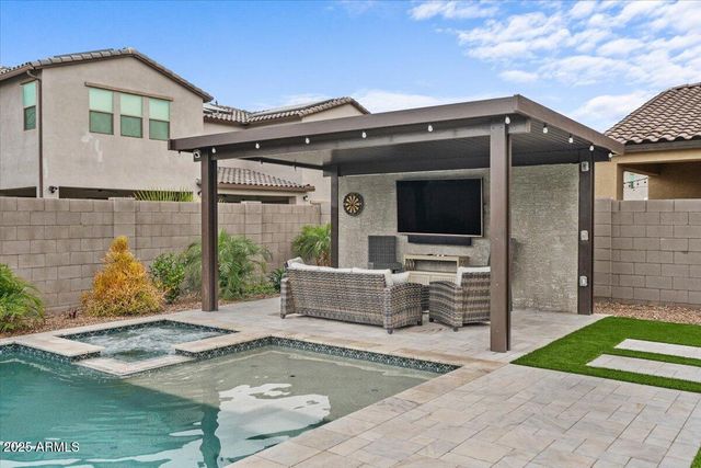 9740 E SEISMIC Avenue, Mesa, AZ 85212