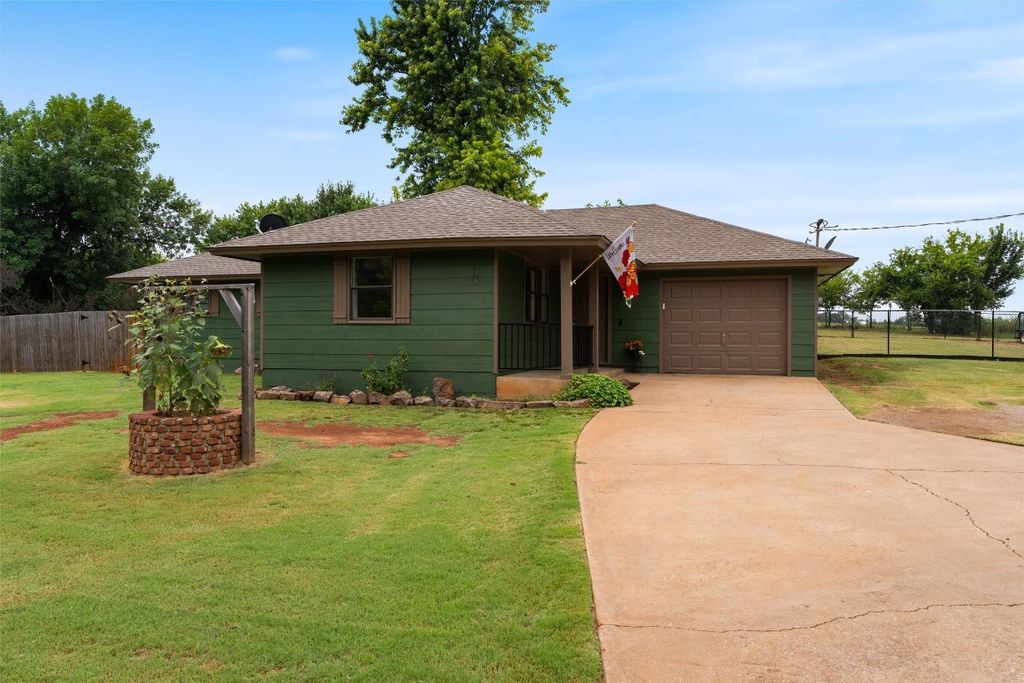21151 N Meridian Avenue, Edmond, OK 73012