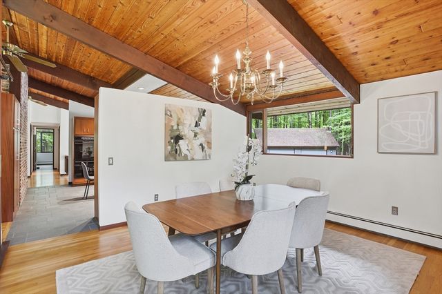 39 Long Ridge Road, Carlisle, MA 01741