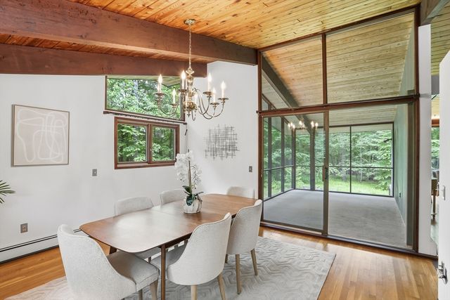 39 Long Ridge Road, Carlisle, MA 01741