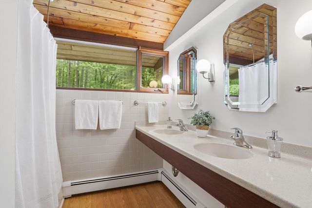 39 Long Ridge Road, Carlisle, MA 01741